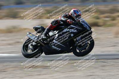 media/Nov-16-2025-Race Pace (Sun) [[8c5fa54630]]/Verified Riders/3-Turn 14 (1045am)/